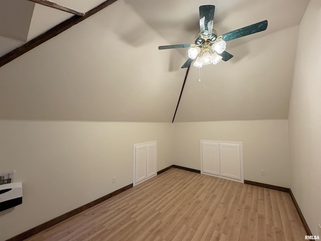 2704 N Dechman Ave, Peoria, IL 61603 - bonus room featuring a ceiling fan, light wood-type flooring, baseboards, and vaulted ceiling