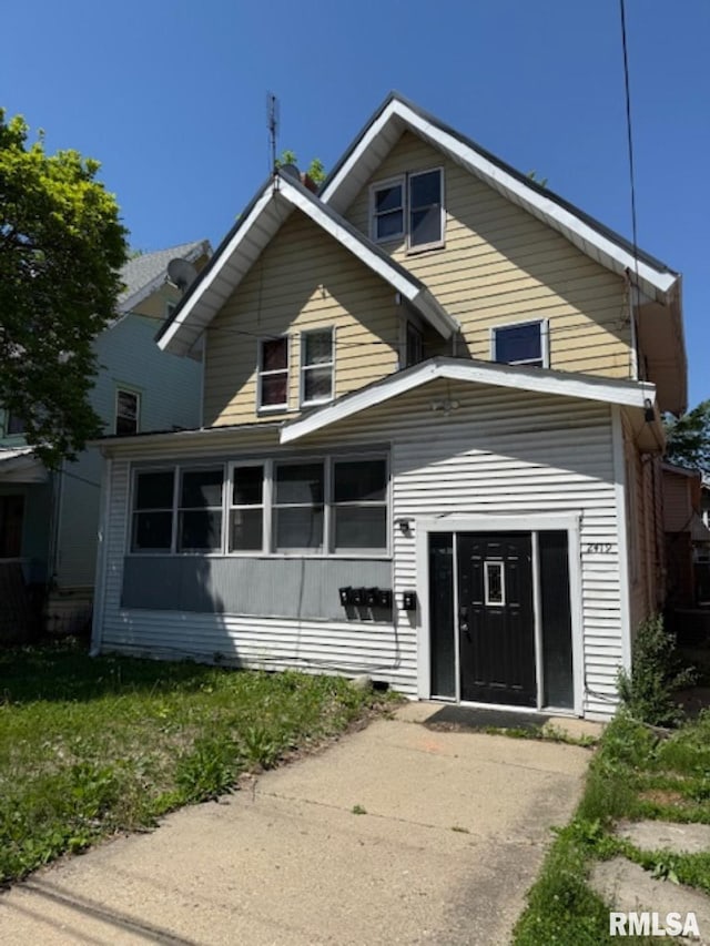 2419 N Prospect Rd, Peoria, IL 61603 - view of front of house