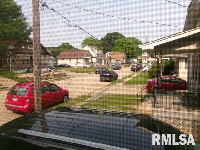129 Pierson St, East Peoria, IL 61611 - exterior space