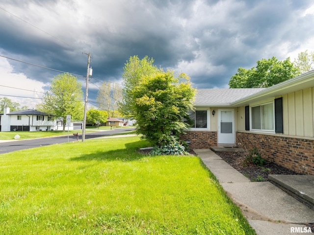 3509 S Dorothy Ct, Bartonville, IL 61607 - view of green lawn