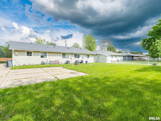 3509 S Dorothy Ct, Bartonville, IL 61607 - rear view of house featuring a patio area and cooling unit