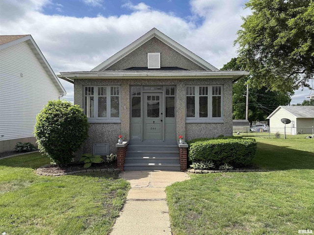 844 Walnut Rd, La Salle, IL 61354 - bungalow featuring entry steps
