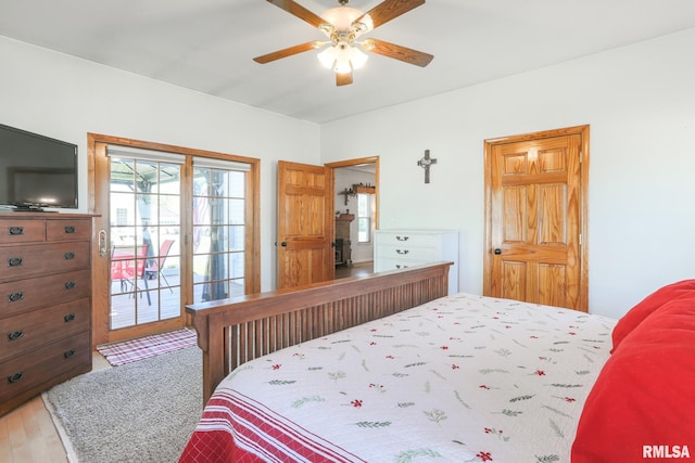 113 W Essex St, Glasford, IL 61533 - bedroom with access to exterior, light wood-type flooring, and a ceiling fan