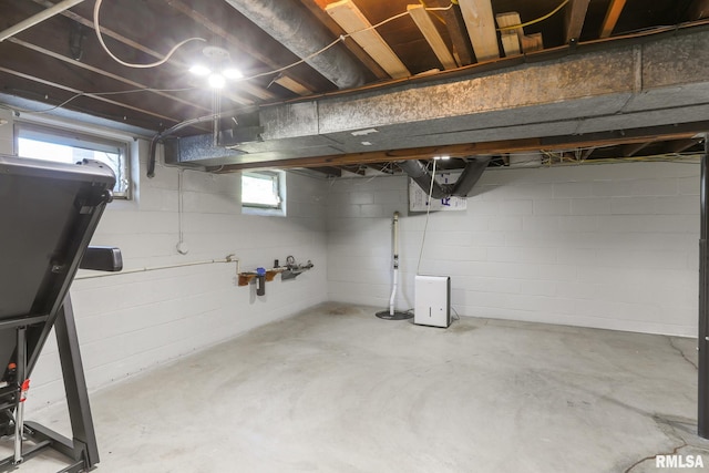 113 W Essex St, Glasford, IL 61533 - view of below grade area