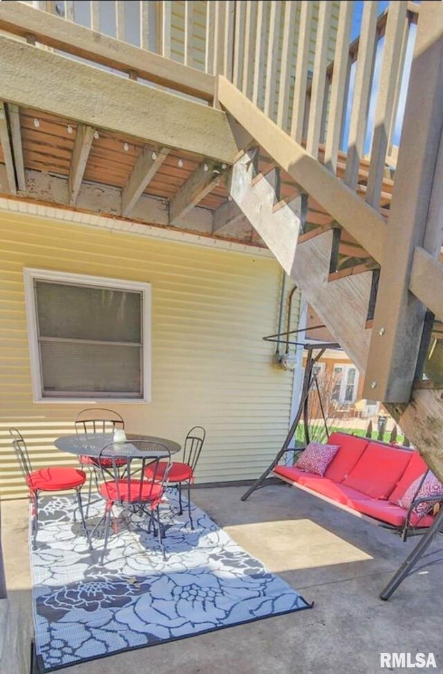 405 Washington St, Pekin, IL 61554 - view of patio featuring outdoor dining space