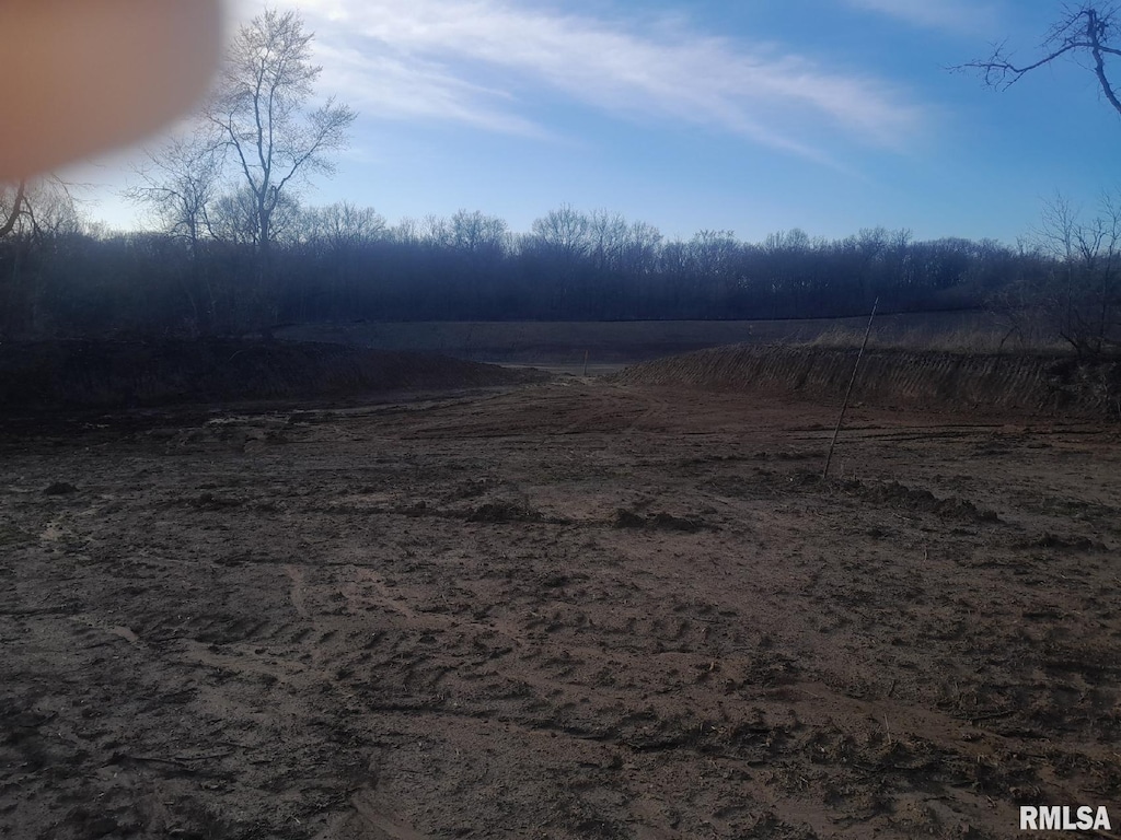 4905 Valley View Rd, Edwards, IL 61528