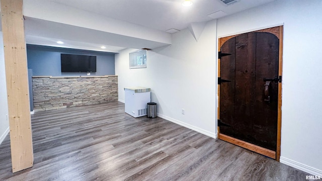 7409 N Piccadilly Pl, Peoria, IL 61614 - finished basement with wood finished floors and baseboards