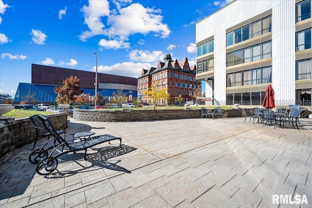 125 SW Jefferson Ave Unit W4S, Peoria, IL 61602 - view of patio / terrace