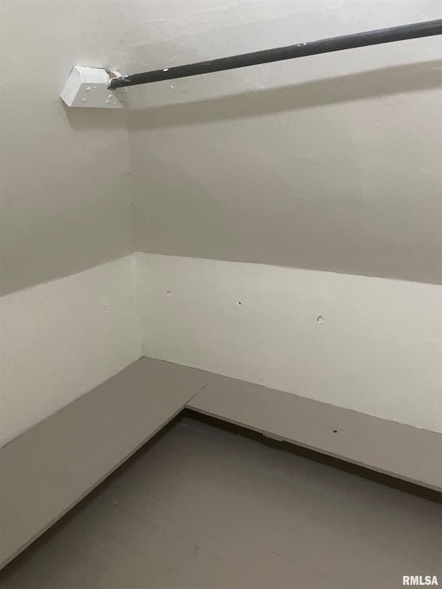 623 S Randolph St, Macomb, IL 61455 - detailed view of concrete flooring