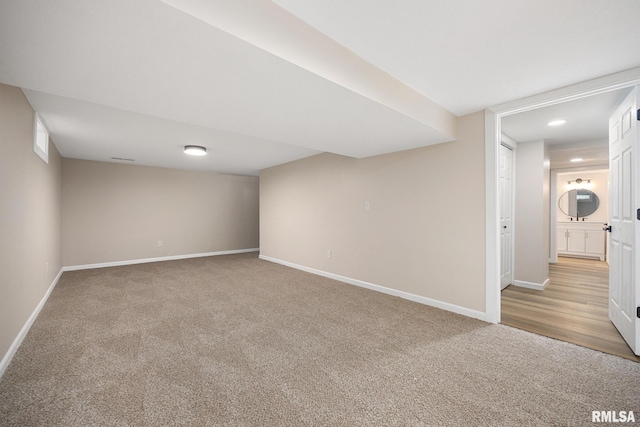 3348 W Lisa Ln, Peoria, IL 61615 - finished below grade area with carpet floors and baseboards