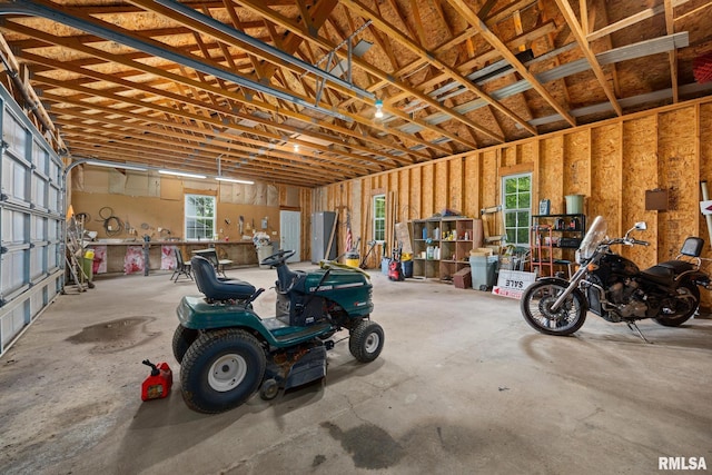 131 Lakeside Pl, Dahinda, IL 61428 - view of garage