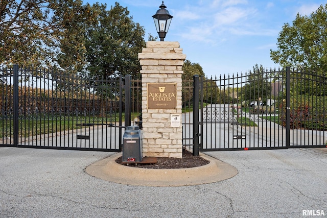2218 W Augusta Dr, Dunlap, IL 61525