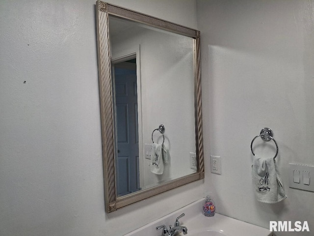 1907 Chicory Rd, Pekin, IL 61554 - bathroom with a sink