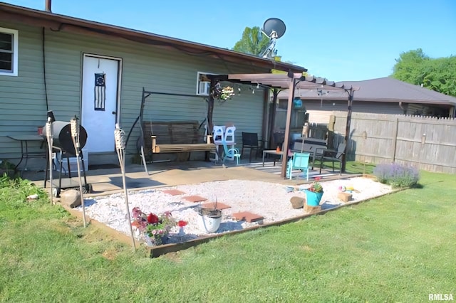 16338 E Red Maple Ln, Lewistown, IL 61542 - rear view of house featuring a patio area
