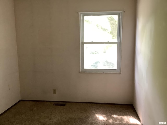 1908 N Idaho St, Peoria, IL 61604 - spare room with plenty of natural light