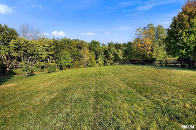 2247 W Augusta Dr, Dunlap, IL 61525