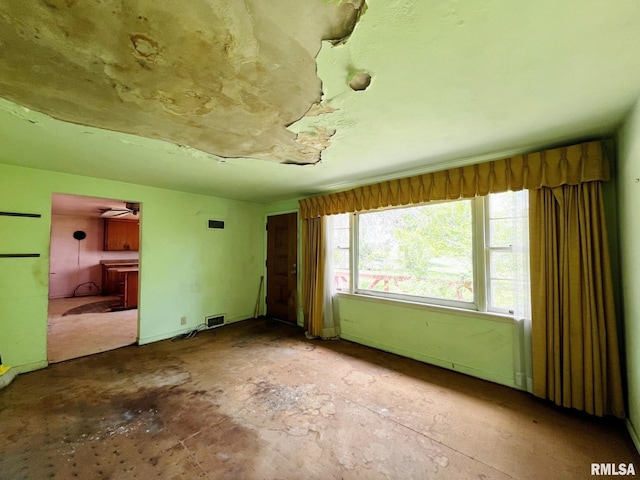 9333 S Powell Rd, Peoria, IL 61607 - view of spare room