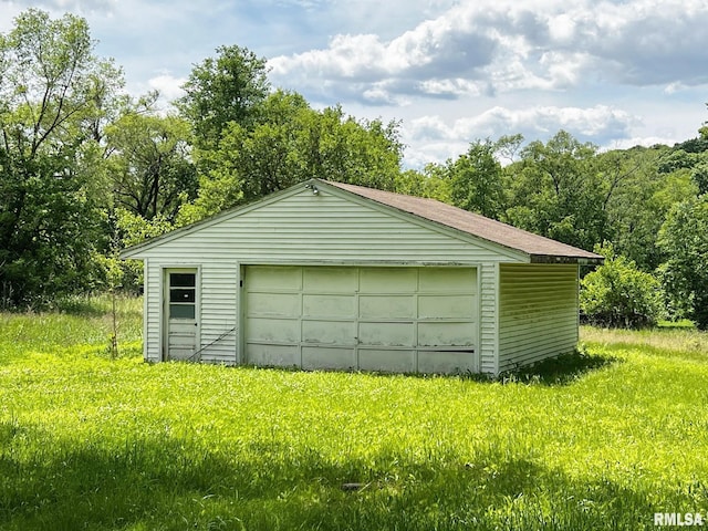 9333 S Powell Rd, Peoria, IL 61607 - view of detached garage