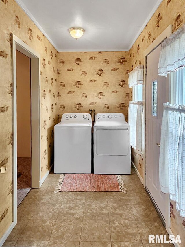 419 S Franklin St, Toulon, IL 61483 - laundry room featuring wallpapered walls, washing machine and dryer, ornamental molding, and baseboards