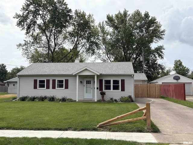 606 Lasalle Blvd, Marquette Heights, IL 61554 - single story home with driveway and a shingled roof