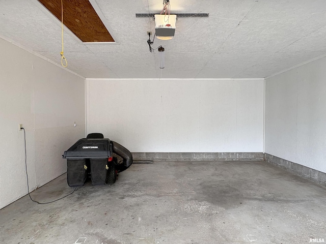 606 Lasalle Blvd, Marquette Heights, IL 61554 - view of garage