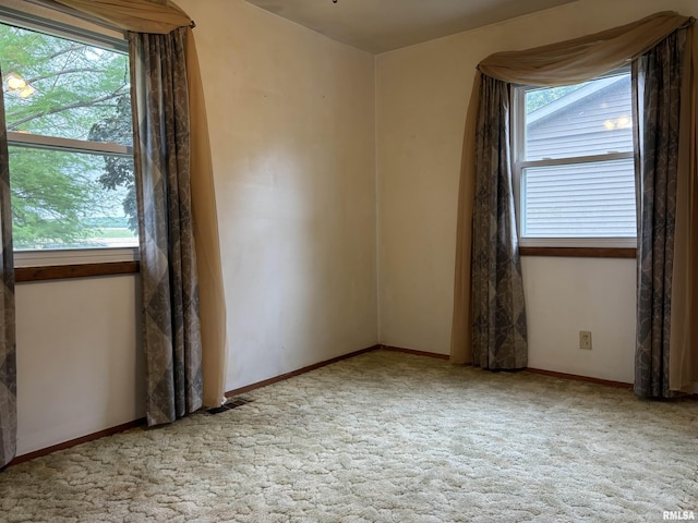 6 Bay Shore Dr, Lacon, IL 61540 - empty room featuring carpet flooring and baseboards