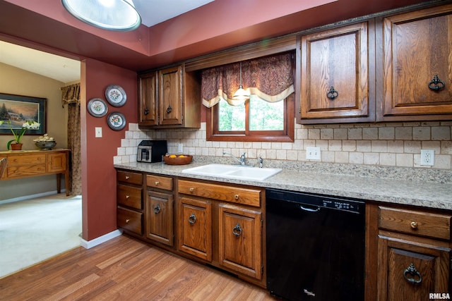 32 Black Partridge Run, Hopewell, IL 61565 - kitchen with dishwasher, light countertops, decorative backsplash, and light wood-style flooring