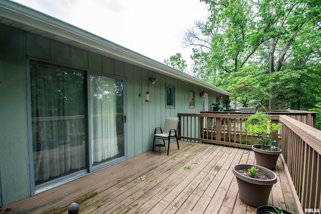 32 Black Partridge Run, Hopewell, IL 61565 - view of wooden deck