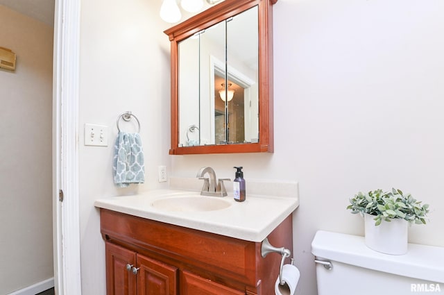 311 Juniper Ln, East Peoria, IL 61611 - bathroom with toilet and vanity