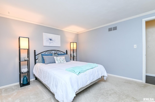 311 Juniper Ln, East Peoria, IL 61611 - carpeted bedroom featuring crown molding and baseboards