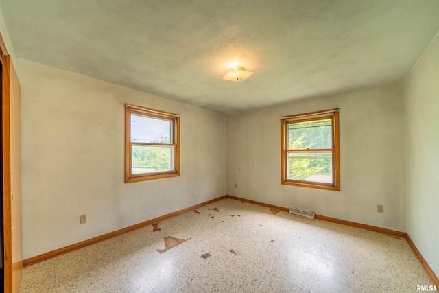 23907 Veterans Rd, Morton, IL 61550 - unfurnished room featuring baseboards and tile patterned floors
