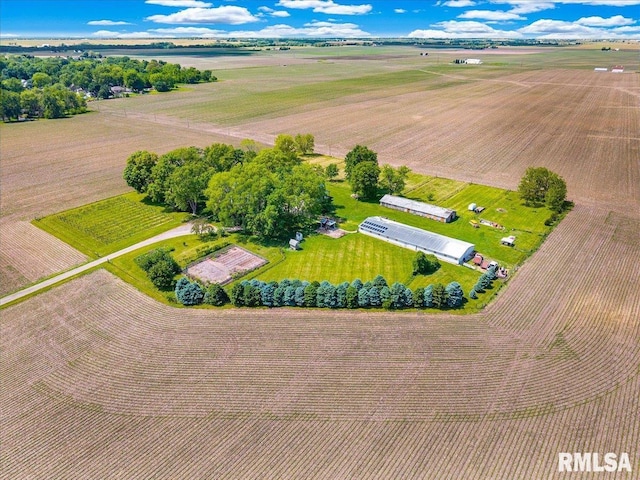 701 E Pearl St, Tremont, IL 61568 - overview of rural landscape with farmland