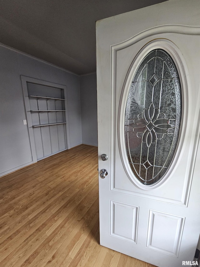 723 E Maywood Ave, Peoria, IL 61603 - view of doorway to property