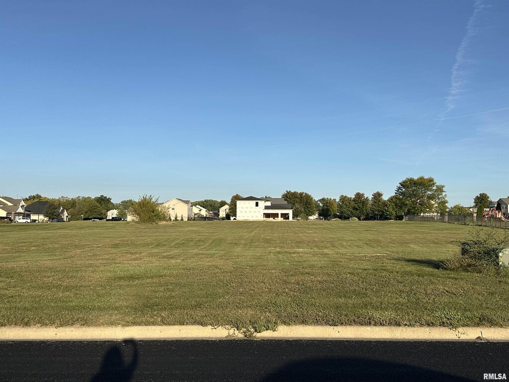 112 Sable Ln, Washington, IL 61571 - photo 1