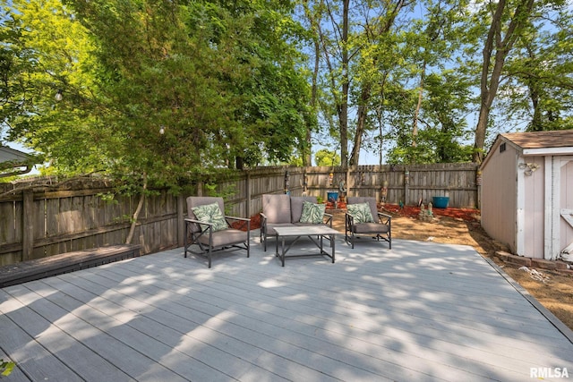 4517 W Hetherwood Dr, Peoria, IL 61615 - wooden terrace with a fenced backyard and an outdoor hangout area