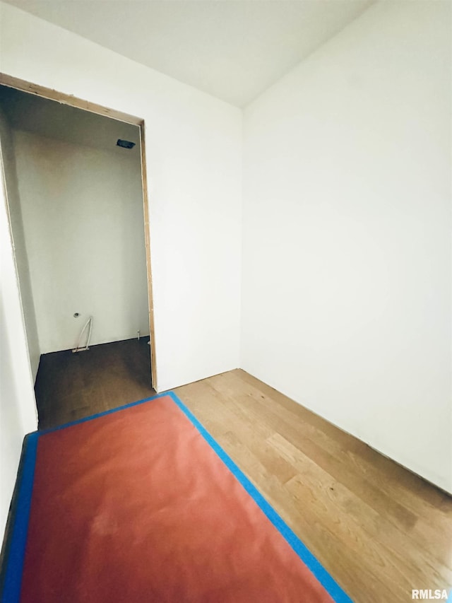 4014 W Fiona Way, Dunlap, IL 61525 - unfurnished room featuring wood finished floors