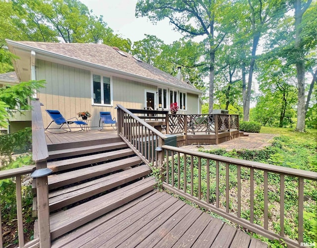 283 Old Germantown Rd, East Peoria, IL 61611 - view of wooden terrace