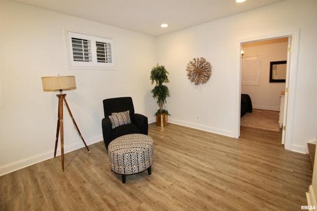 1964 Chestnut Ln, Washington, IL 61571 - living area featuring recessed lighting and wood finished floors