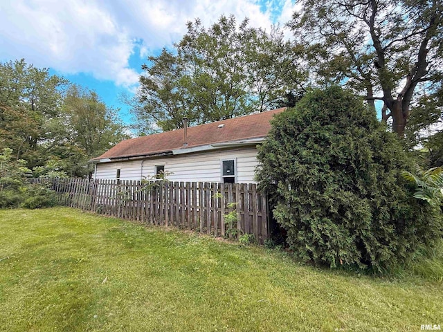 305 W Nebraska Ave, Peoria, IL 61604 - photo 2