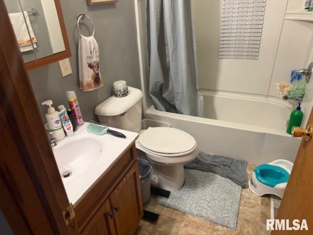 102 Main St, Camp Grove, IL 61424 - bathroom featuring toilet, vanity, and shower / bath combo