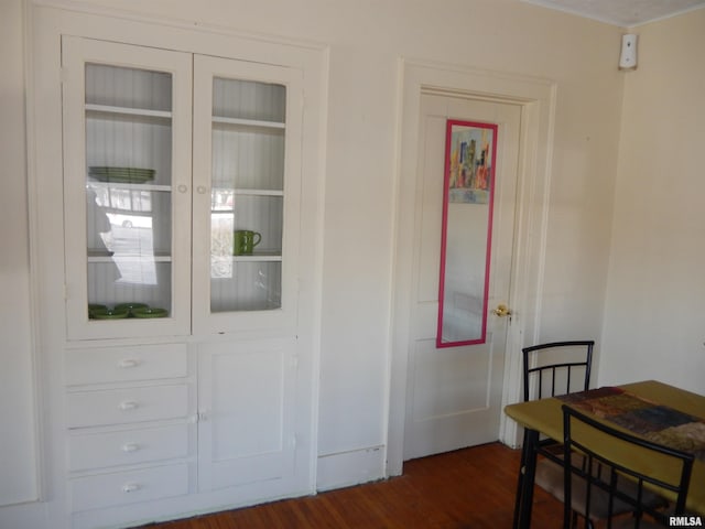 120 W Adams St, Macomb, IL 61455 - view of closet