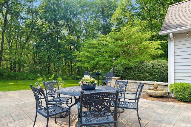 11518 N Nettle Creek Dr, Dunlap, IL 61525 - view of patio featuring outdoor dining space