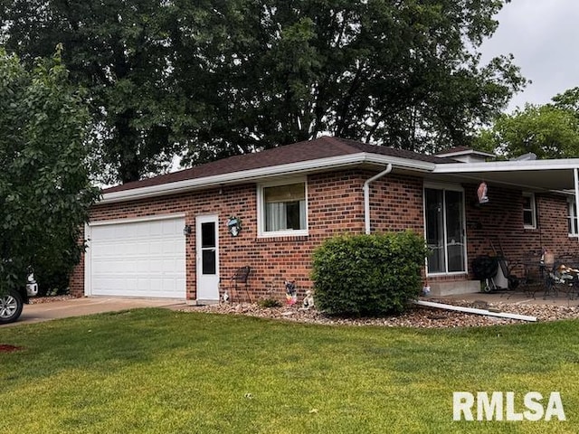 11 Lincoln Rd, Canton, IL 61520 - photo 5