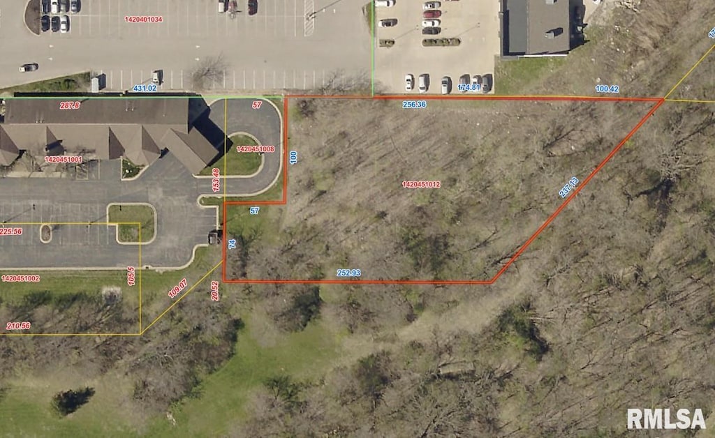 4600 N University St, Peoria, IL 61614