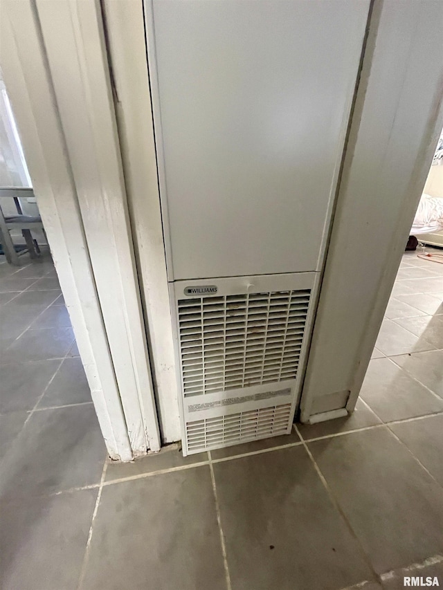 665 W Wilmot St, Chillicothe, IL 61523 - detailed view of a heating unit