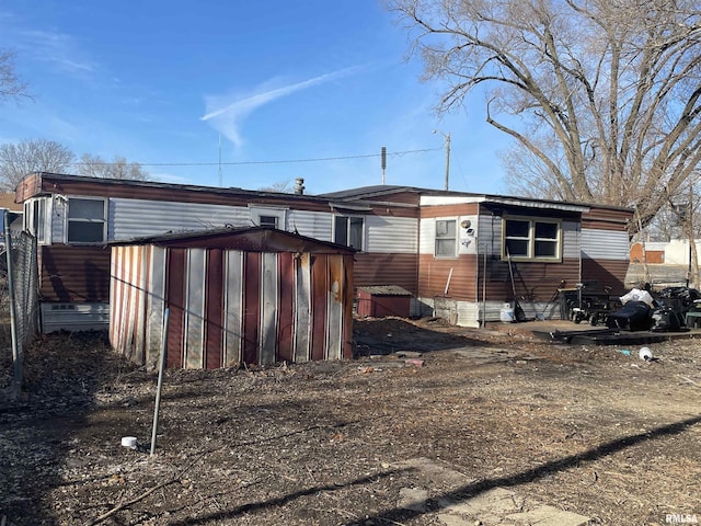 665 W Wilmot St, Chillicothe, IL 61523 - view of rear view of house