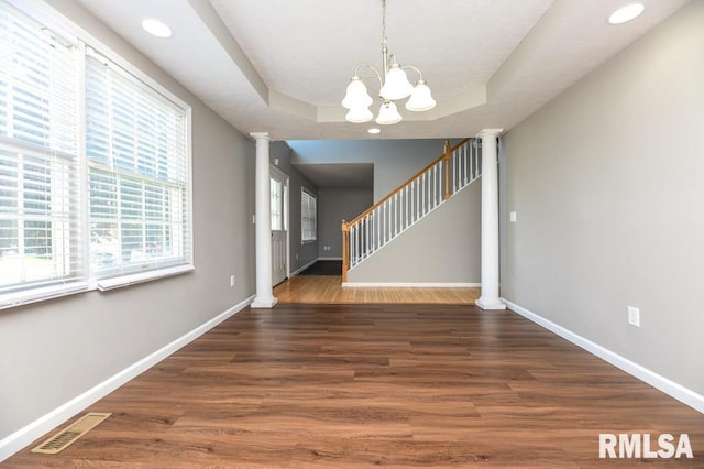 2331 W Molly Ln, Dunlap, IL 61525 - unfurnished dining area with plenty of natural light, baseboards, and recessed lighting