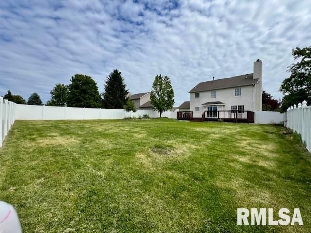 2331 W Molly Ln, Dunlap, IL 61525 - view of yard with a deck