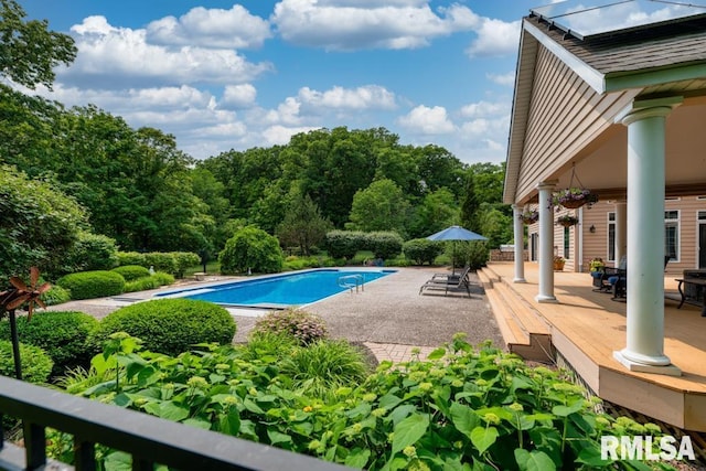 1112 W Cedar Hills Dr, Dunlap, IL 61525 - outdoor pool featuring a patio