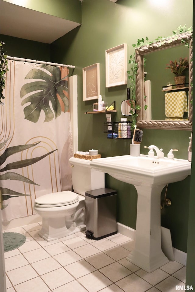1112 W Cedar Hills Dr, Dunlap, IL 61525 - bathroom featuring toilet, tile patterned floors, and a shower with shower curtain